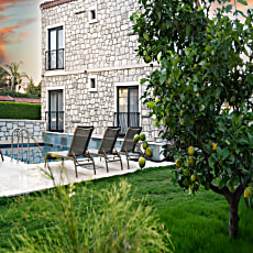 Fethi Baba Konağı Alaçatı